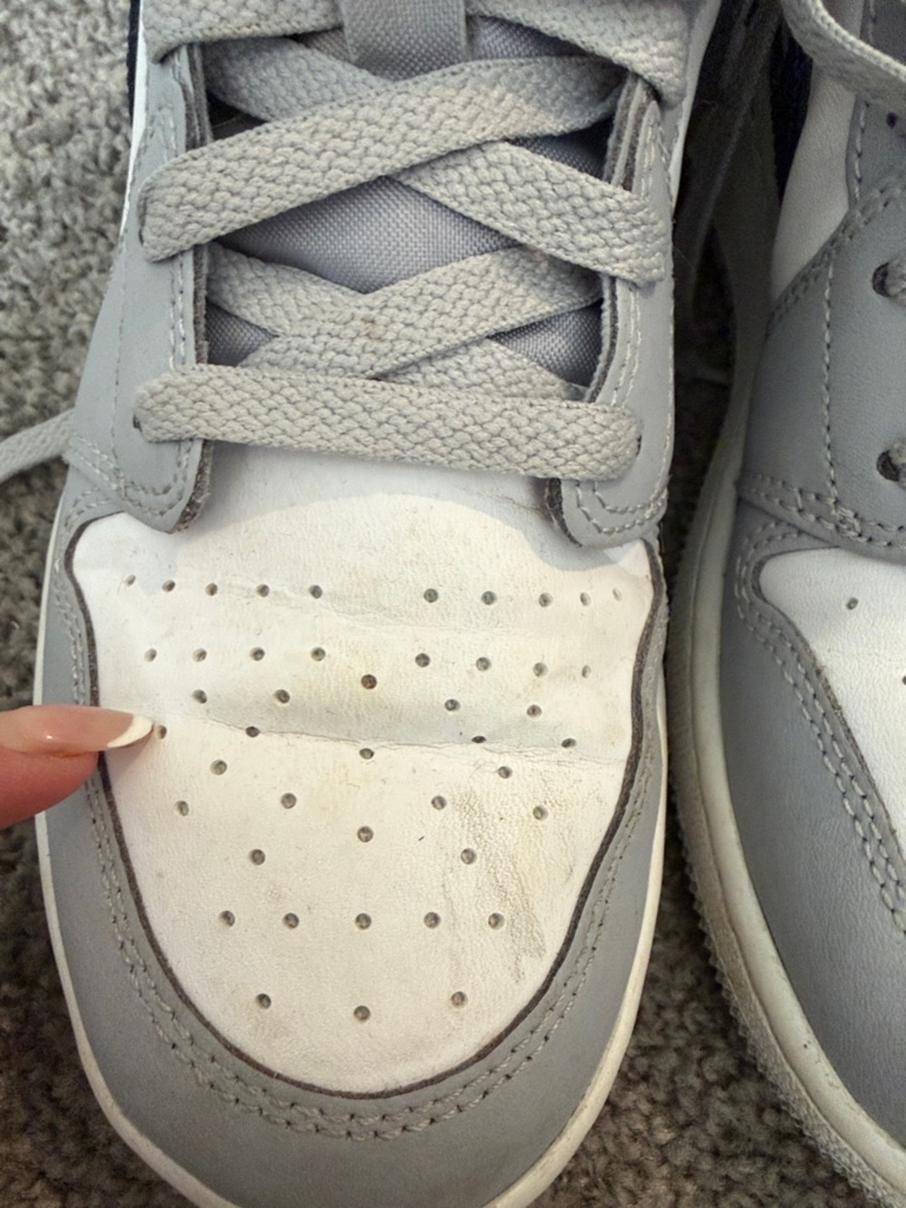 Jordan Kids Mid-Top Sneakers in White, Gray & Navy - Picture 3 of 6